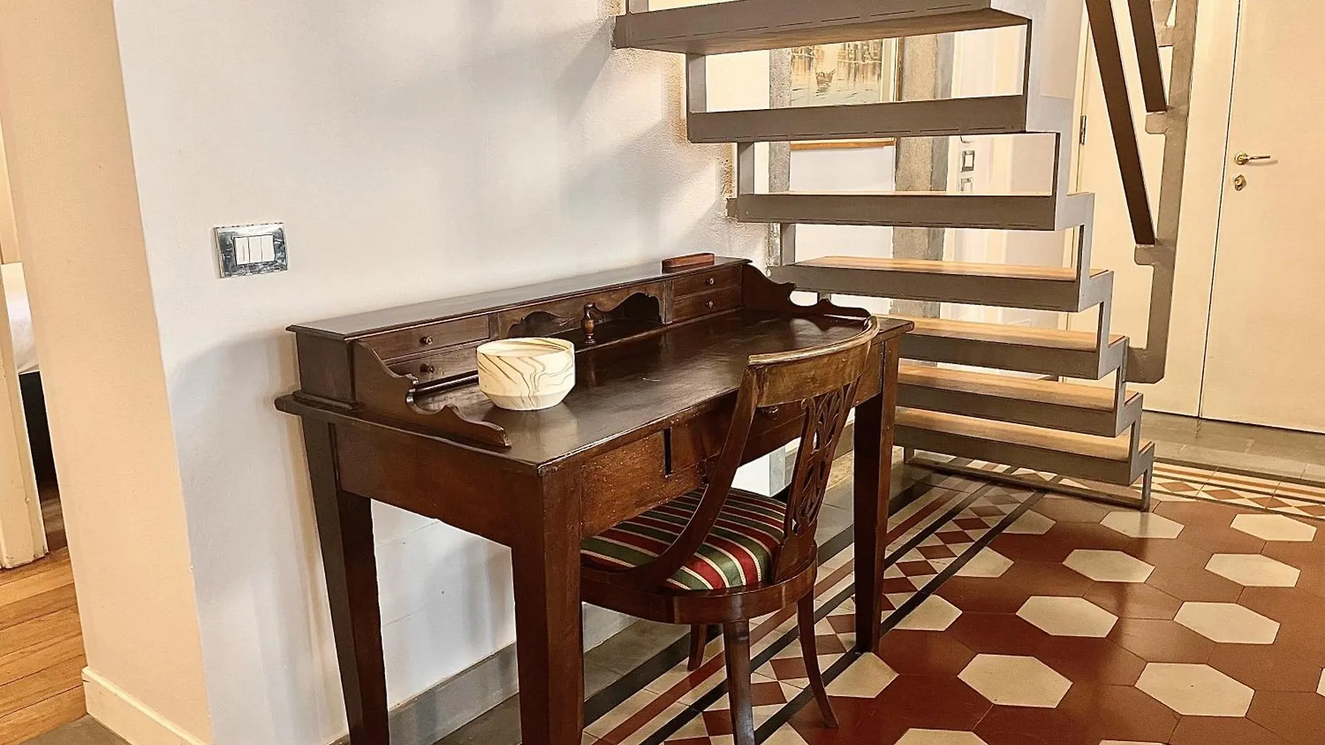 La Casa Dell'Arte In Piazza Vecchia Bergamo Apartment 0*,  Italy