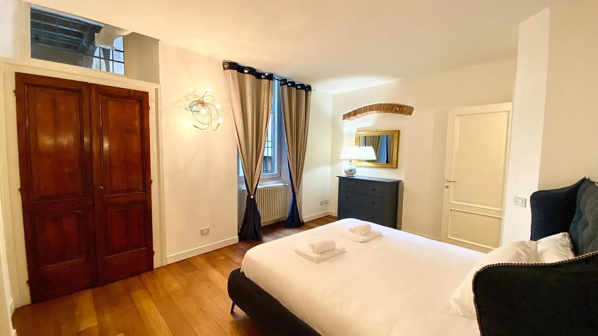 Ferienwohnung La Casa Dell'Arte In Piazza Vecchia Bergamo 0*,  Italien